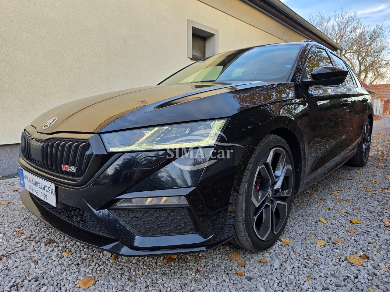 Škoda Octavia Combi 2.0 TDI RS 4x4 DSG, Mesačne: 385€