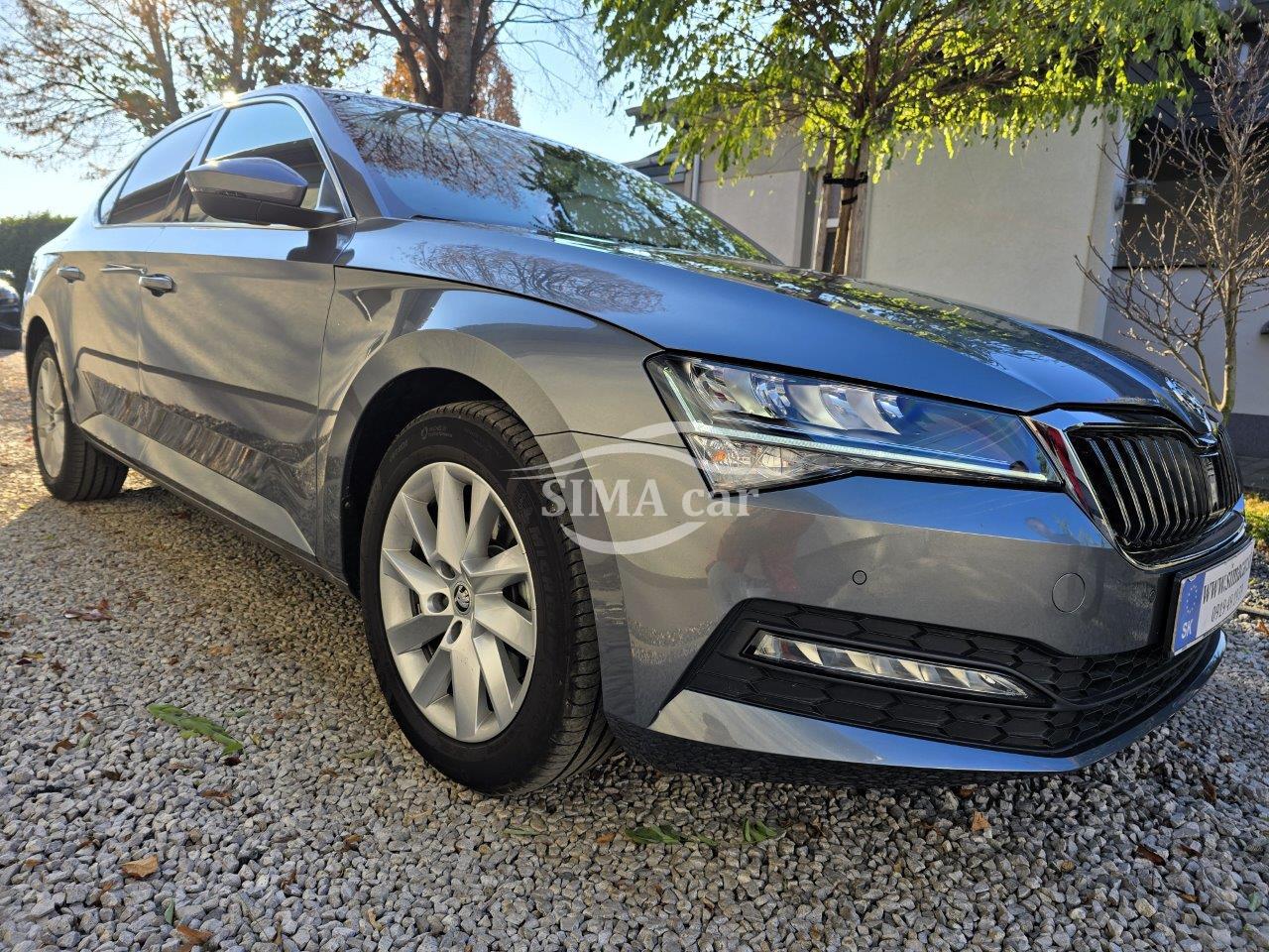 Škoda Superb 2.0 TDI SCR Style DSG, Mesačne: 556€
