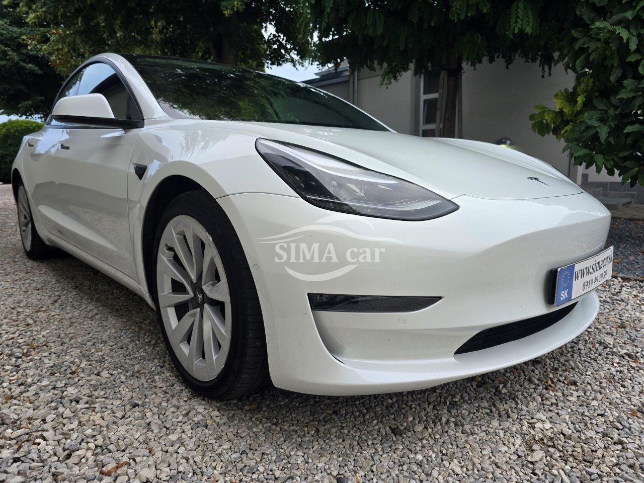 Tesla Model 3 Long Range 366kw, Mesačne: 420€