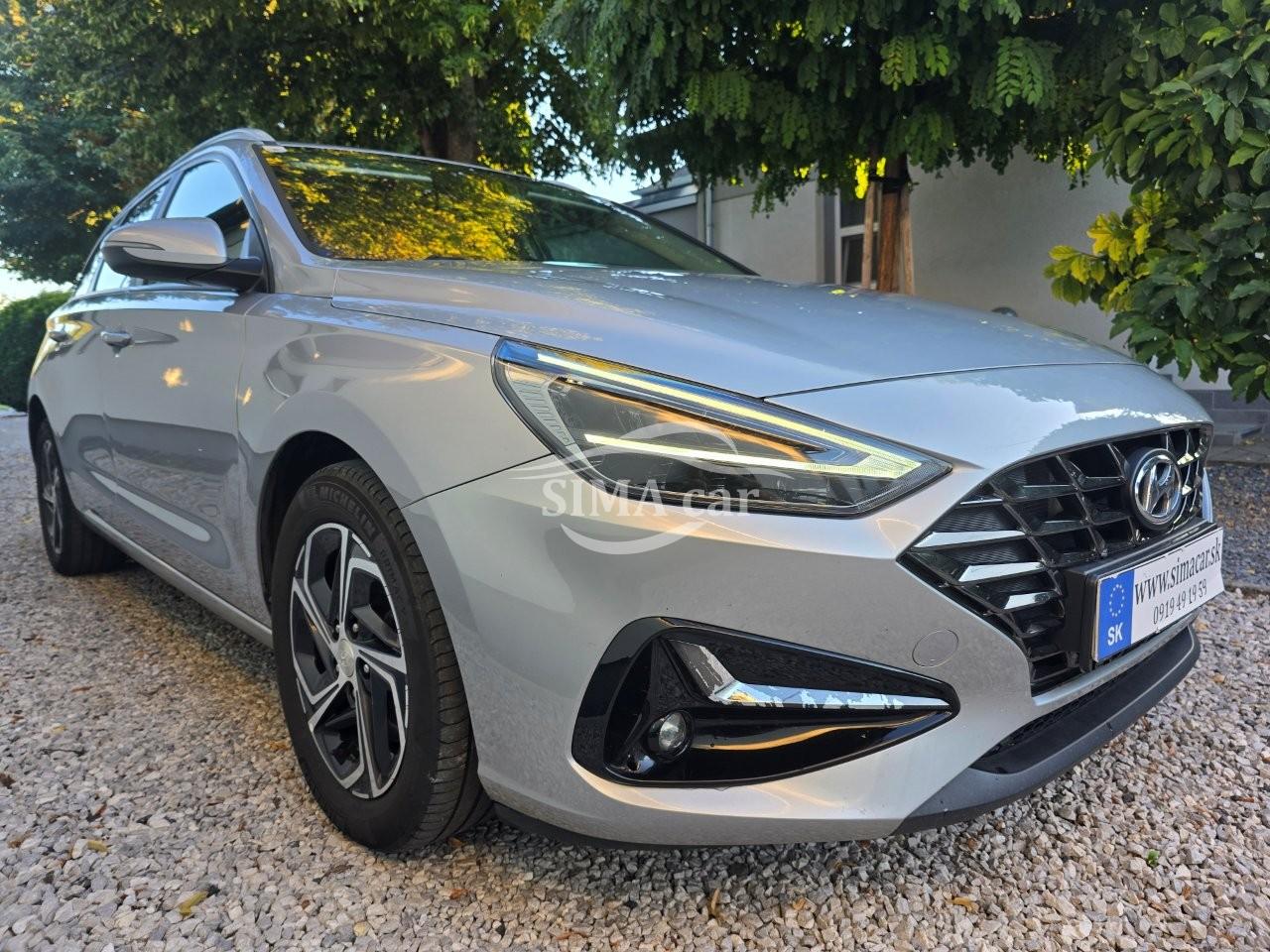 Hyundai i30 CW 1.0 T-GDi Family, Mesačne: 199€