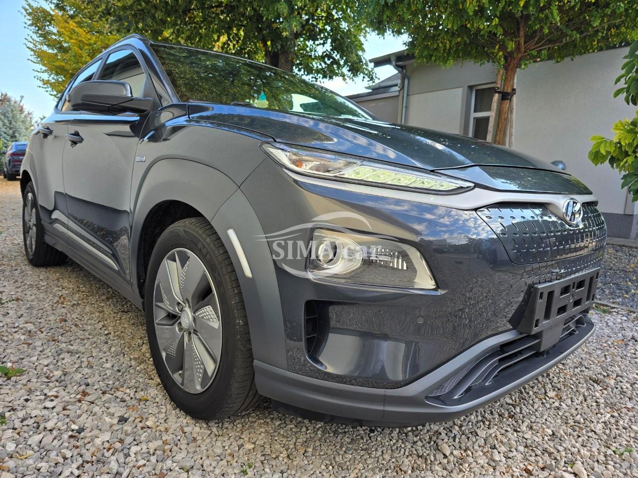Hyundai Kona Electric 150, Mesačne: 299€