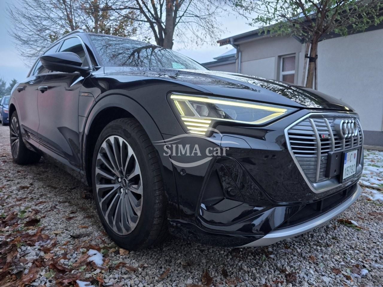 Audi E-tron 55 quattro S line, Mesačne: 514€