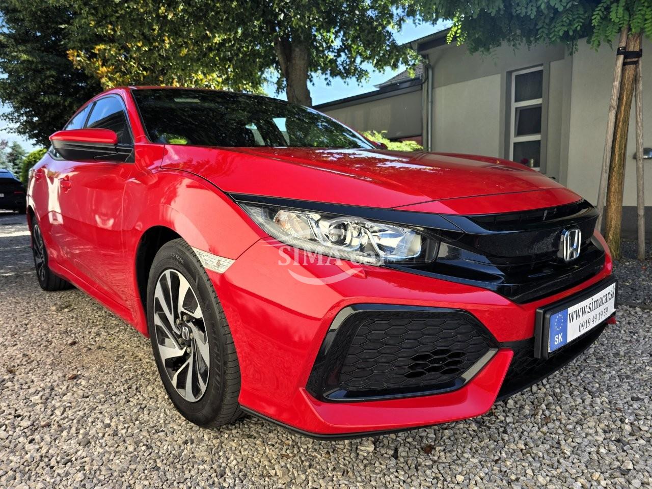 Honda Civic 1.0 DOHC VTEC Turbo Executive, Mesačne: 229€